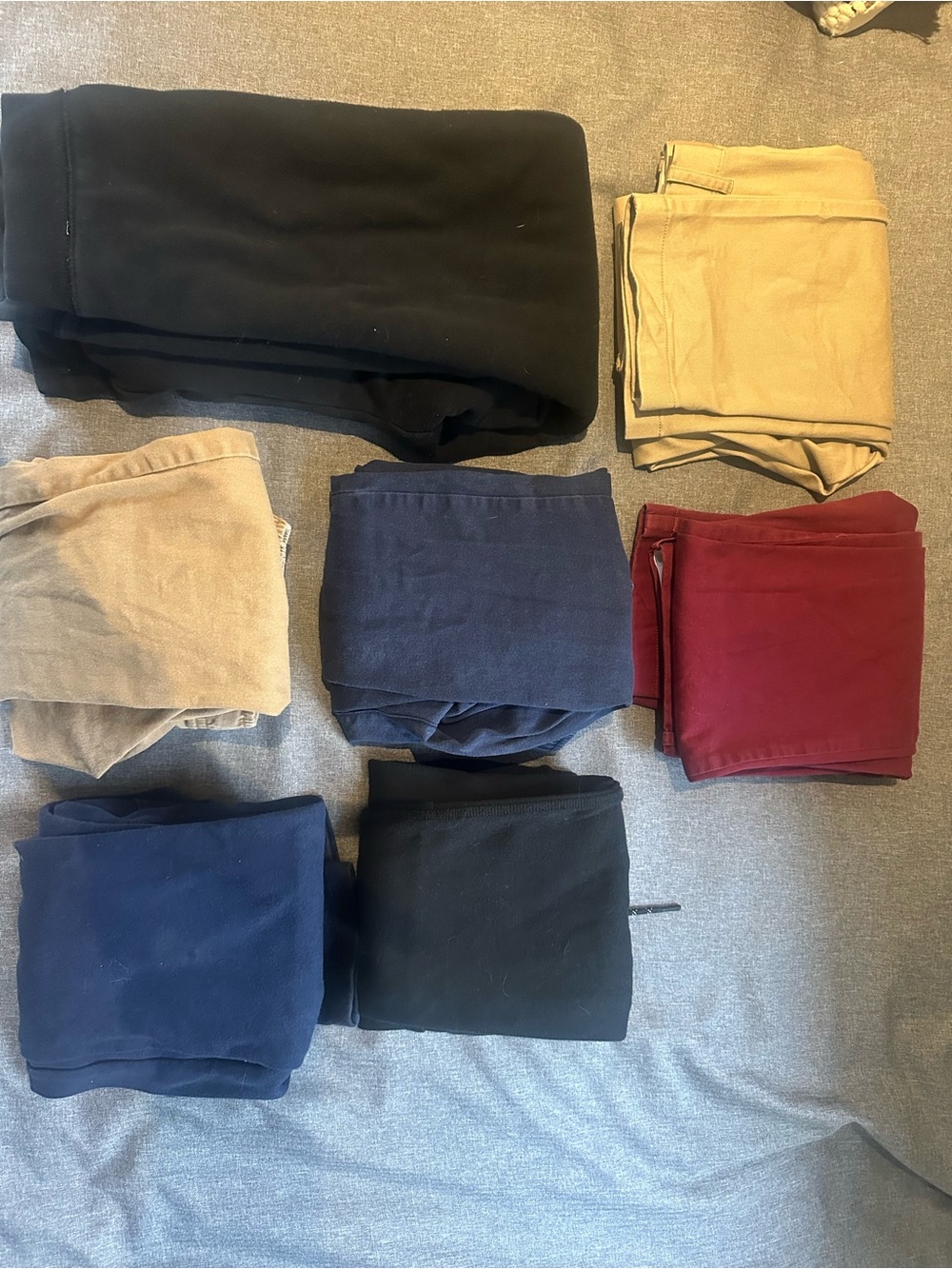 Huge Lot of Pants/Crewcuts Chinos (2), Gap Sweats (3), Old Navy Joggers (2)